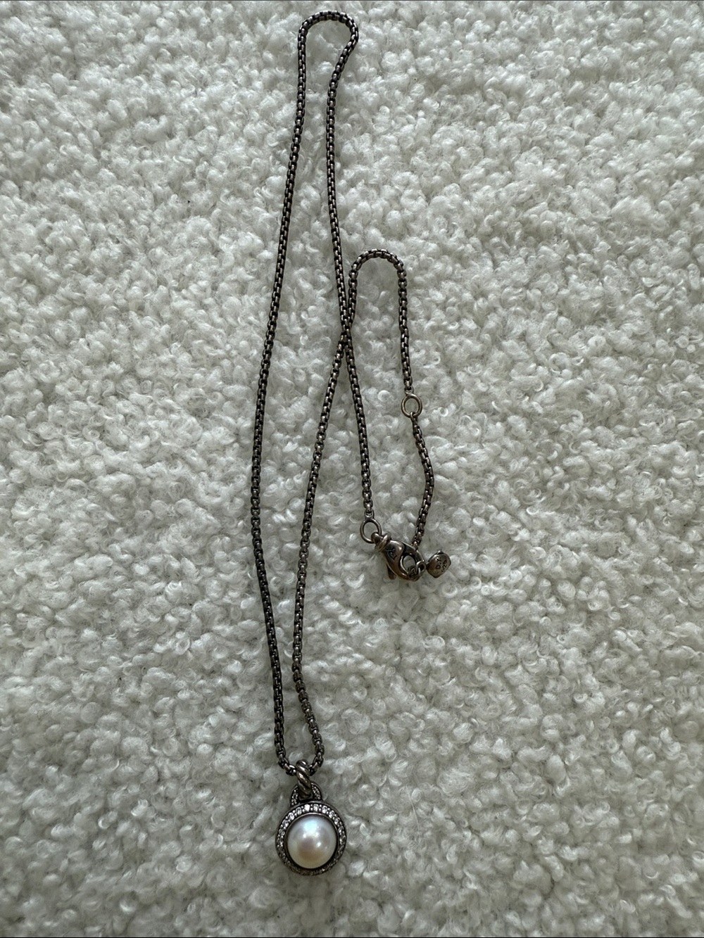 David Yurman Pearl Pendant Necklace in White and Silver